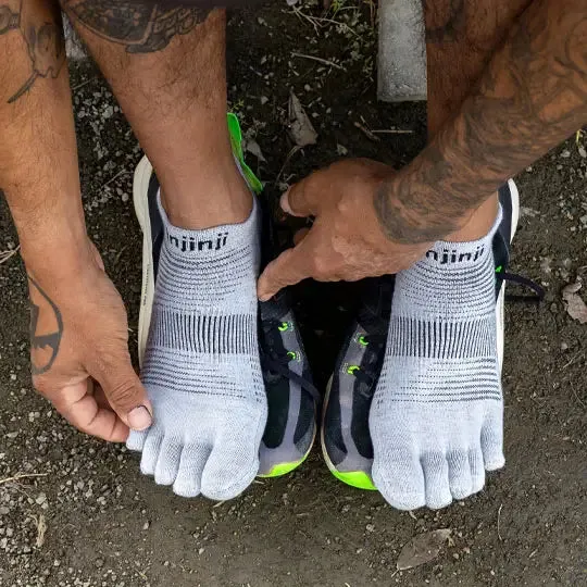 Run Lightweight No-Show Toe Socks